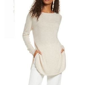 EUC Halogen cashmere shirttails sweater